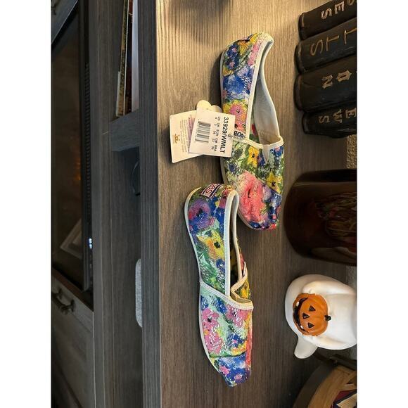 Bobs flats new with tags - Picture 3 of 4